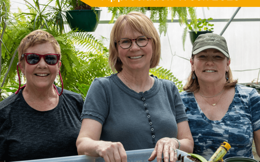 Kansas City Young Matrons Assist with Preparations for Upcoming Plant Sale